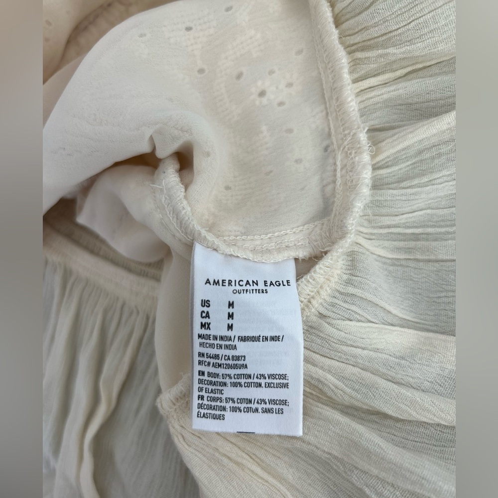 American Eagle Cropped Boho Eyelet Ruffle Top Women's Medium Cream Beach Summer - Picture 14 of 14